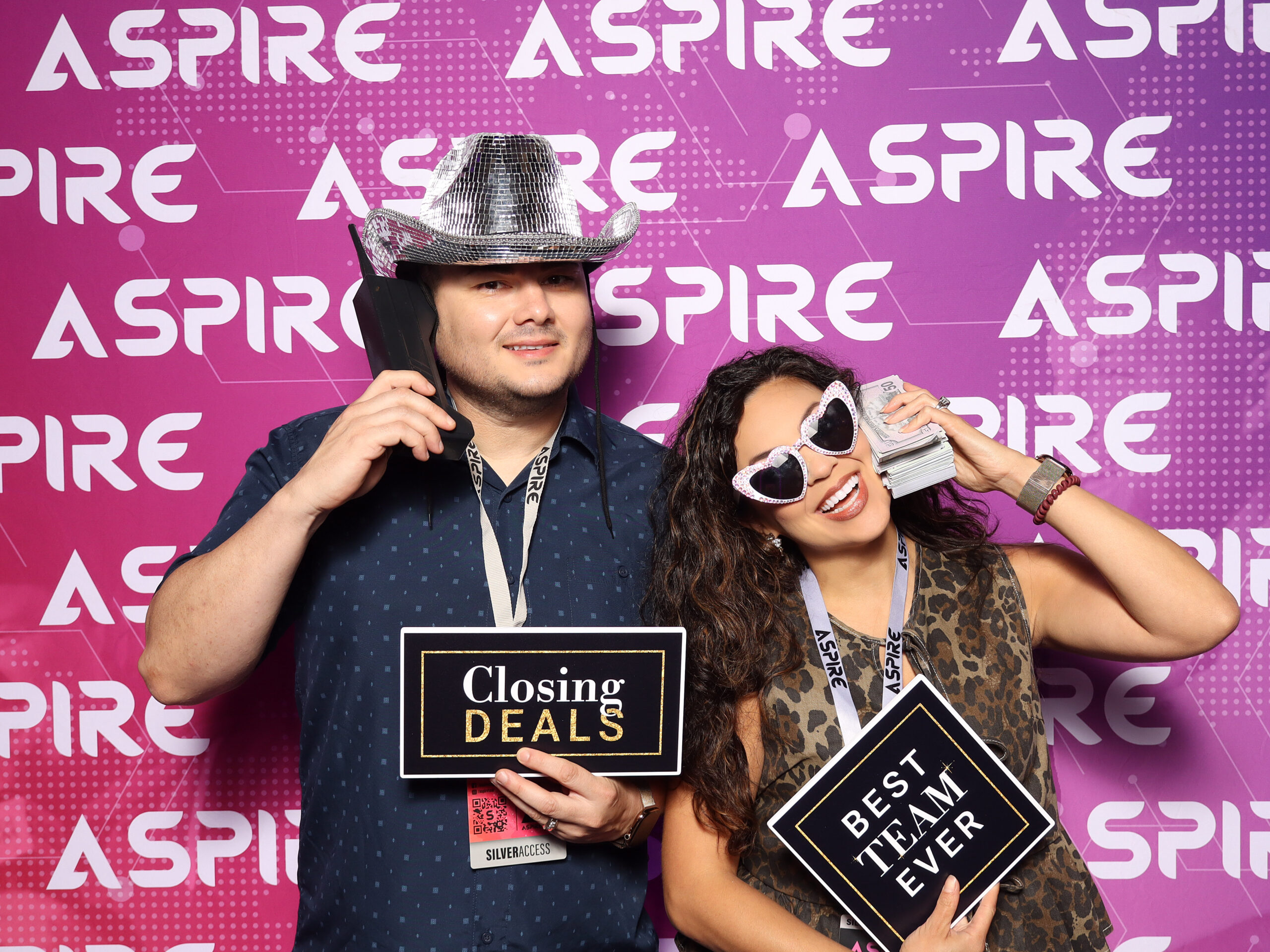 10 Creative Photo Booth Ideas for Corporate Events in Dallas